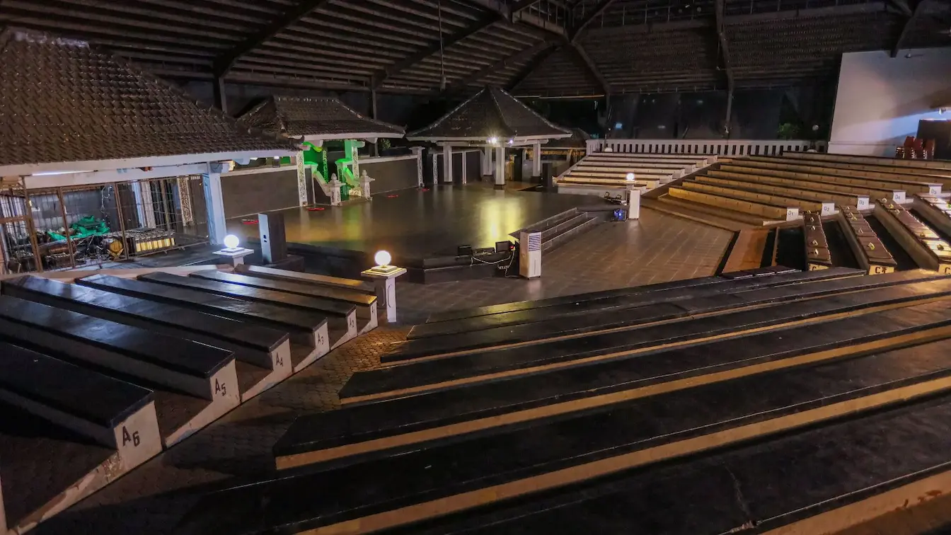 stage amphitheatre